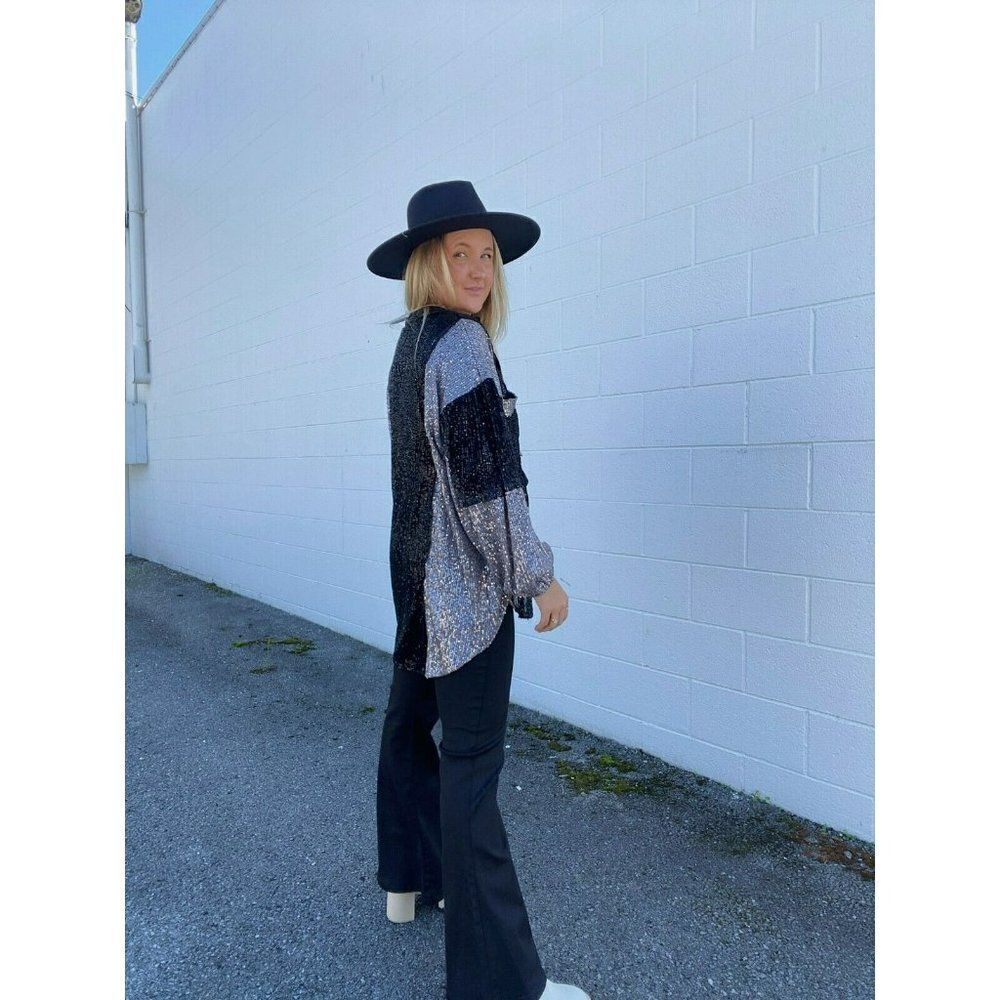 POL CLOTHING Sequin Block Sleeve Button Up Top in Black and Grey S-L New SMT2045 - Picture 7 of 7